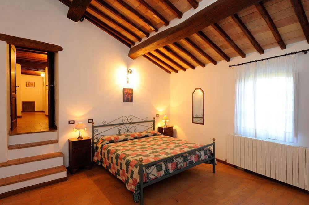 Relais Borgo Torale Hotel Passignano sul Trasimeno Exterior foto