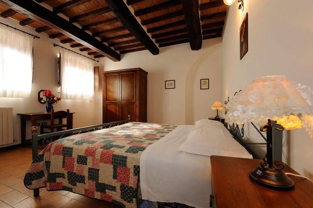 Relais Borgo Torale Hotel Passignano sul Trasimeno Exterior foto