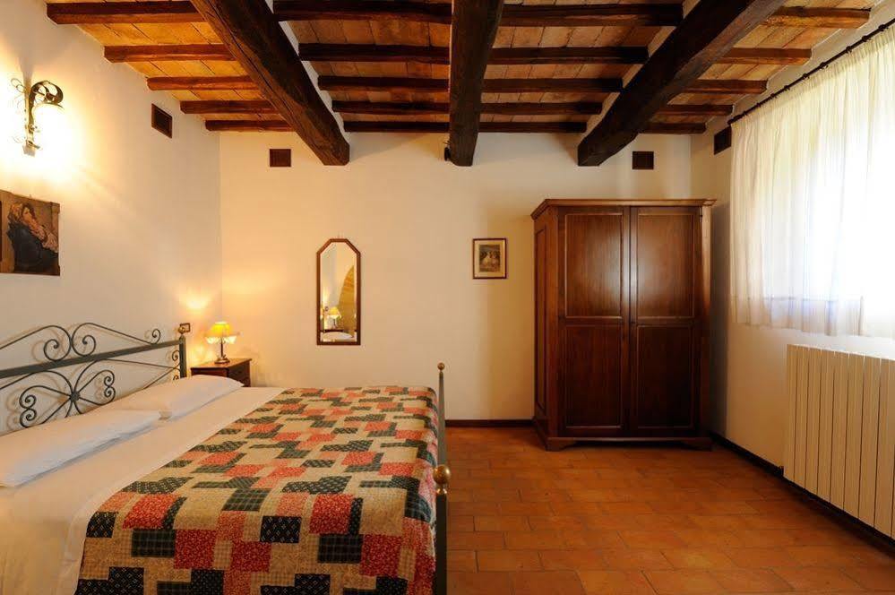 Relais Borgo Torale Hotel Passignano sul Trasimeno Exterior foto