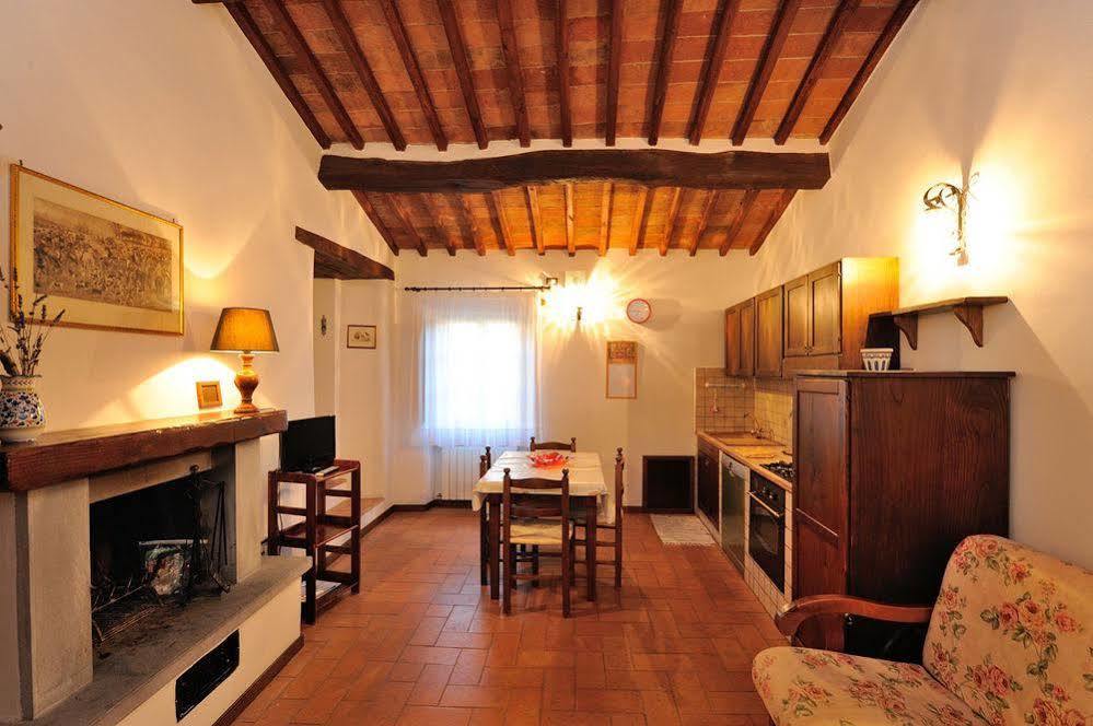 Relais Borgo Torale Hotel Passignano sul Trasimeno Exterior foto